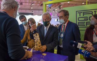 Presidente da República visita o stand da Casa do Impacto
