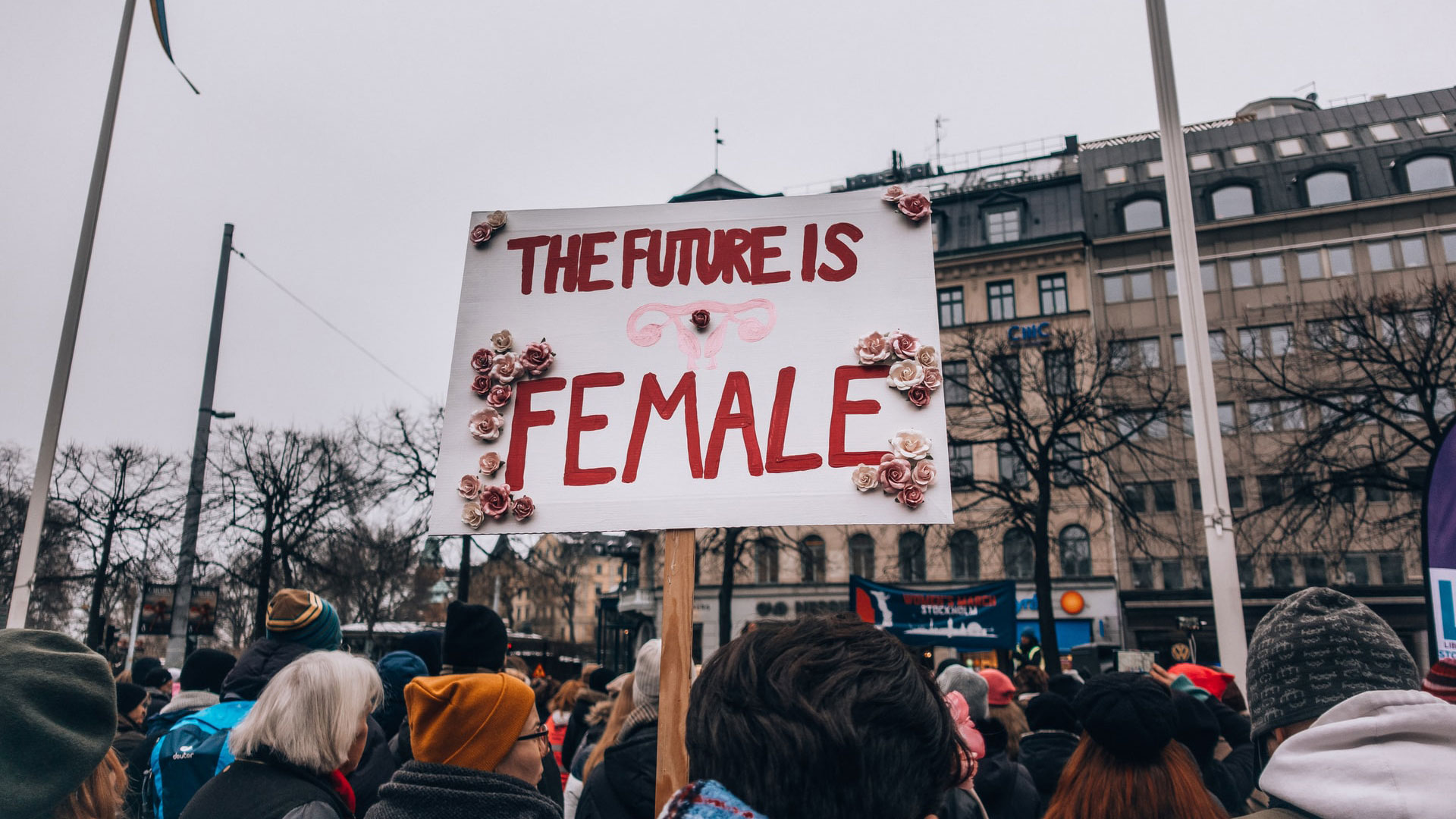 cartaz a dizer "The Future is Female"