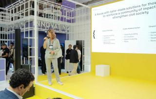 Inês Sequeira discursa no web summit