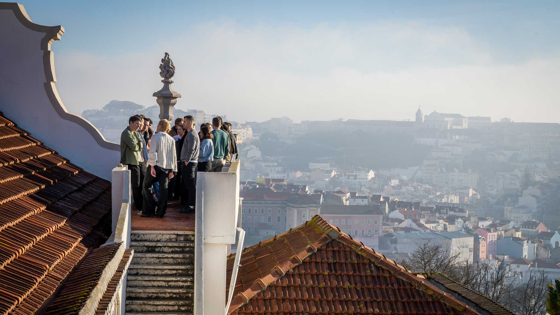 Roof Top da Casa do Impacto com vista para a cidade de Lisboa